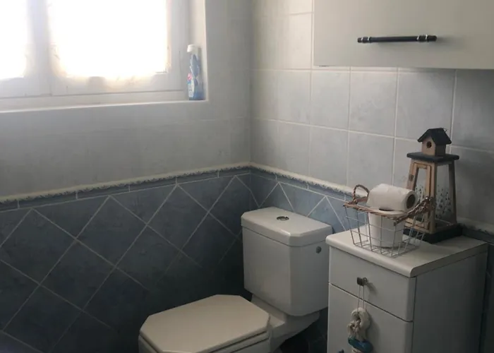 Biroc Pyrenees Couette-café Villeneuve-de-Rivière